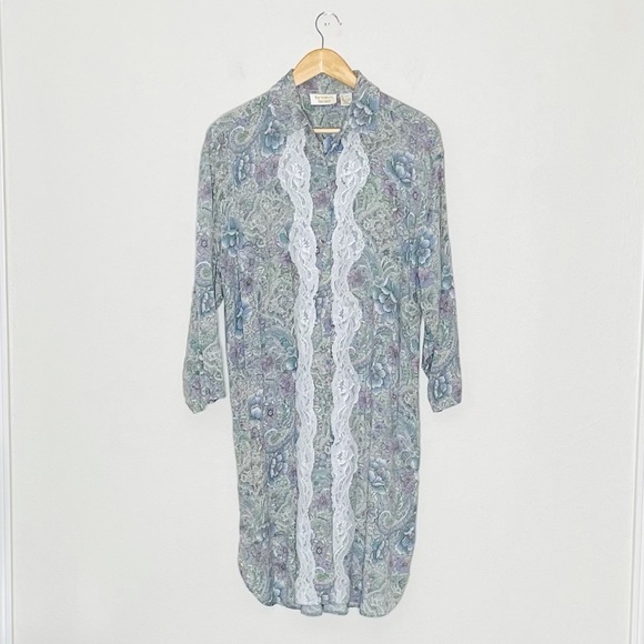 Victoria's Secret Other - Victoria’s Secret Vintage Gold Label Nightgown‎